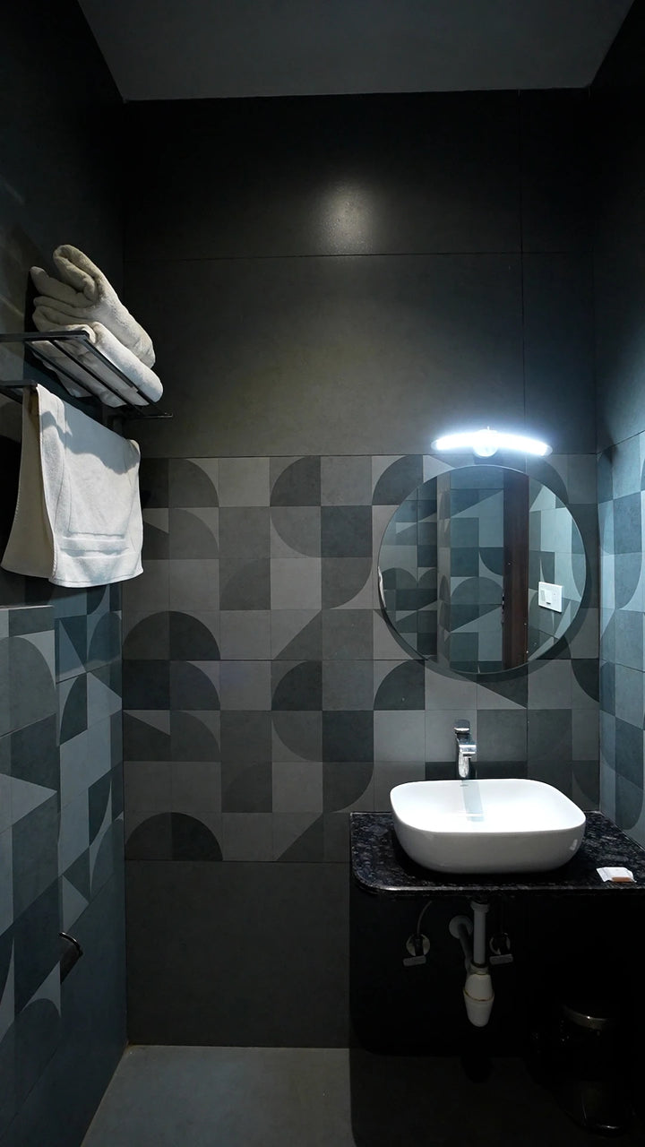 Super Deluxe Room